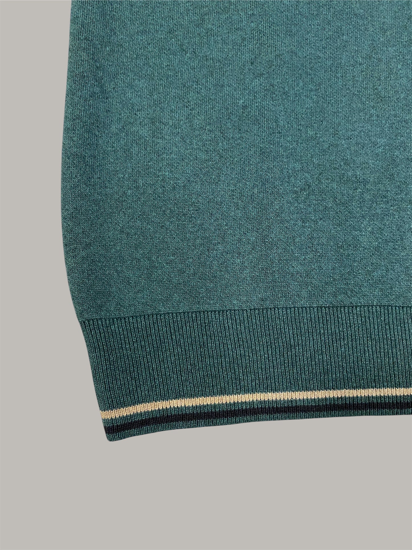 Camisola Verde Malha red.