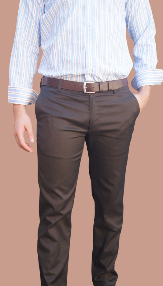 Calça Chino Castanho