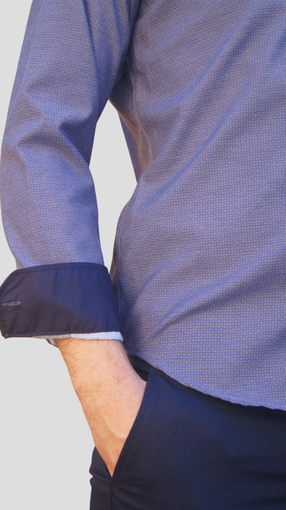 Slim Fit Azul com pinta castanha