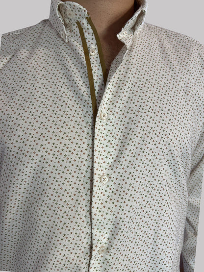 Slim Fit - desenho tipo flor em tons de castanho e verde