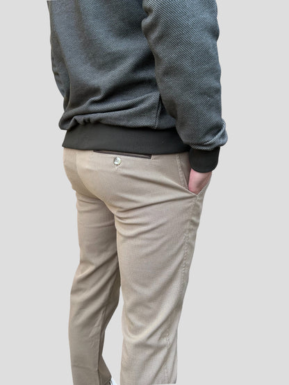 Calça Chino Camel