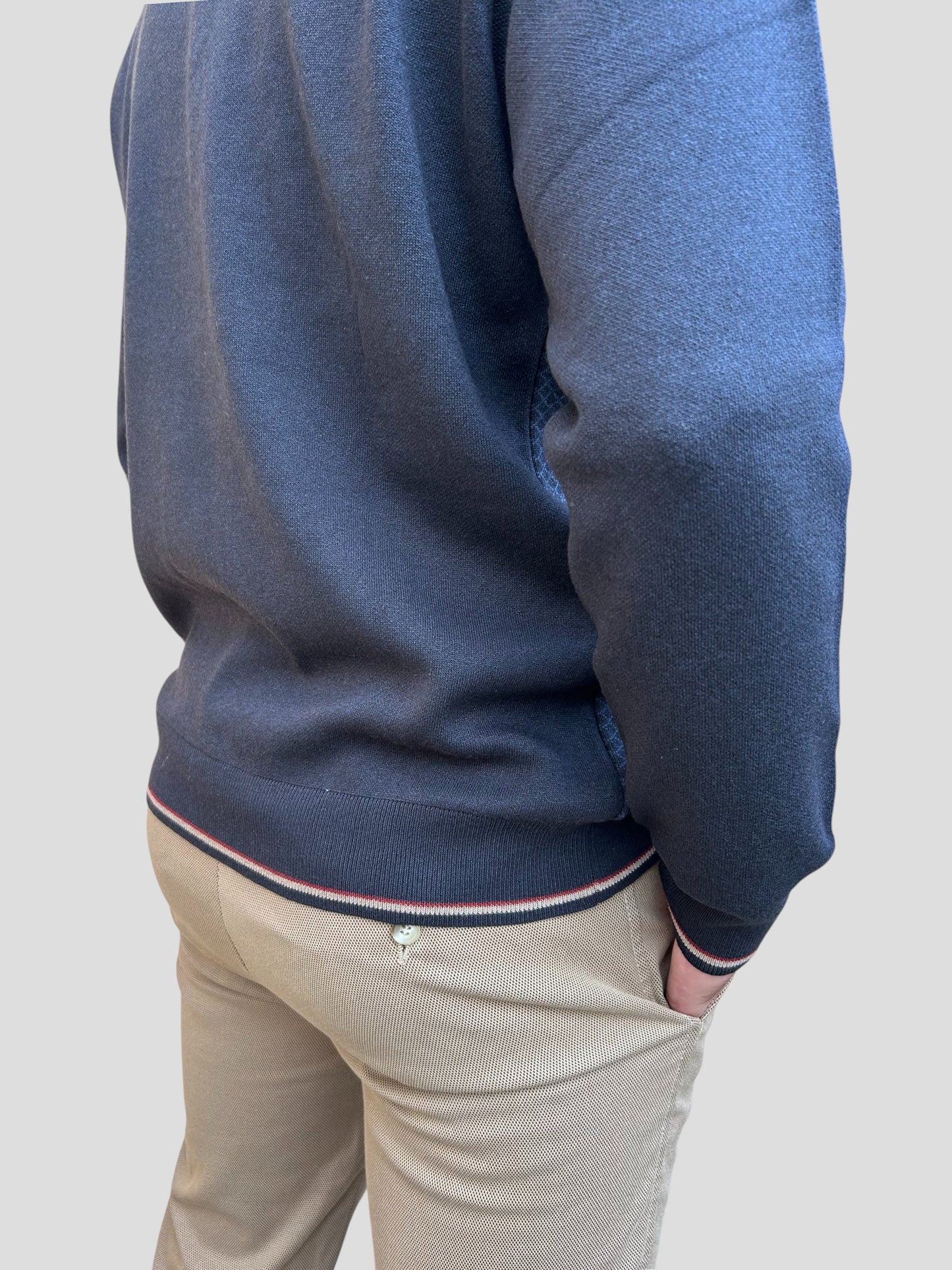 Malha Fecho Losango azul